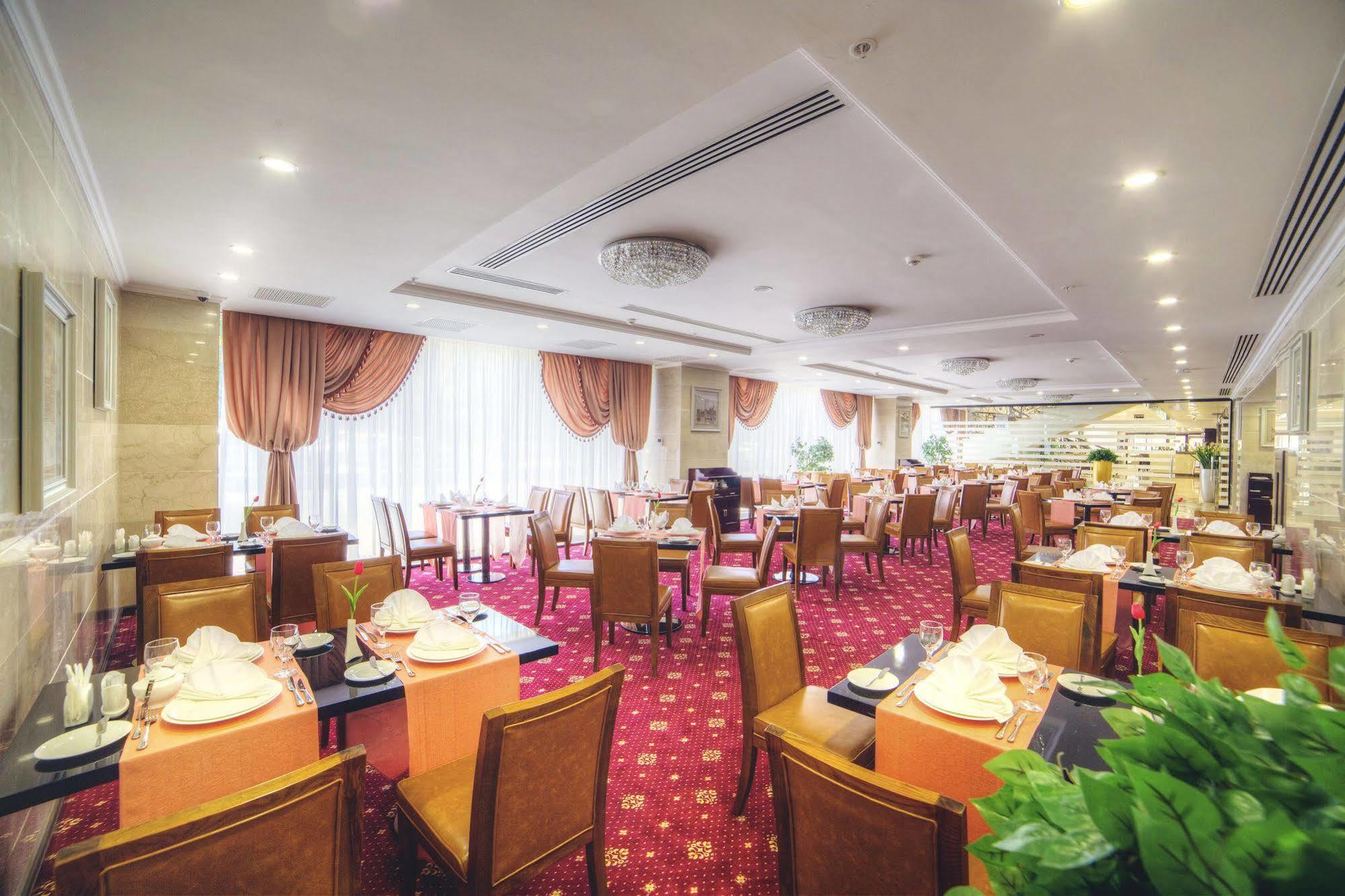Shera Inn Hotel Almaty Exterior foto